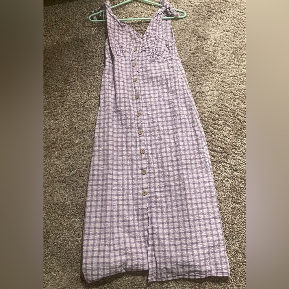 That’s it purple gingham dress in size small
